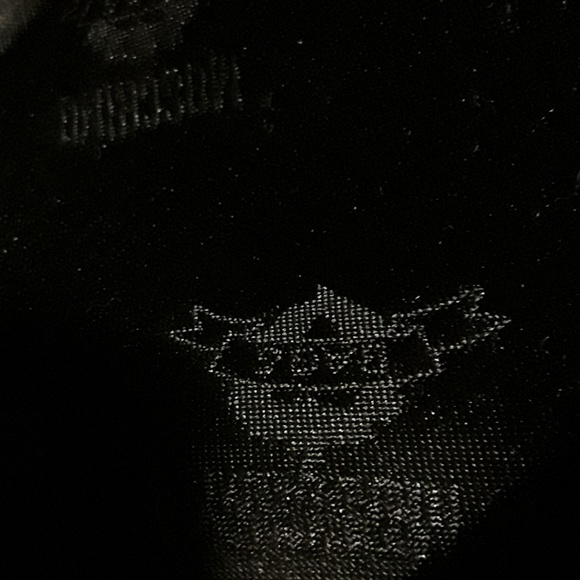 Moschino tote 13x8 1/2 - Picture 5 of 8